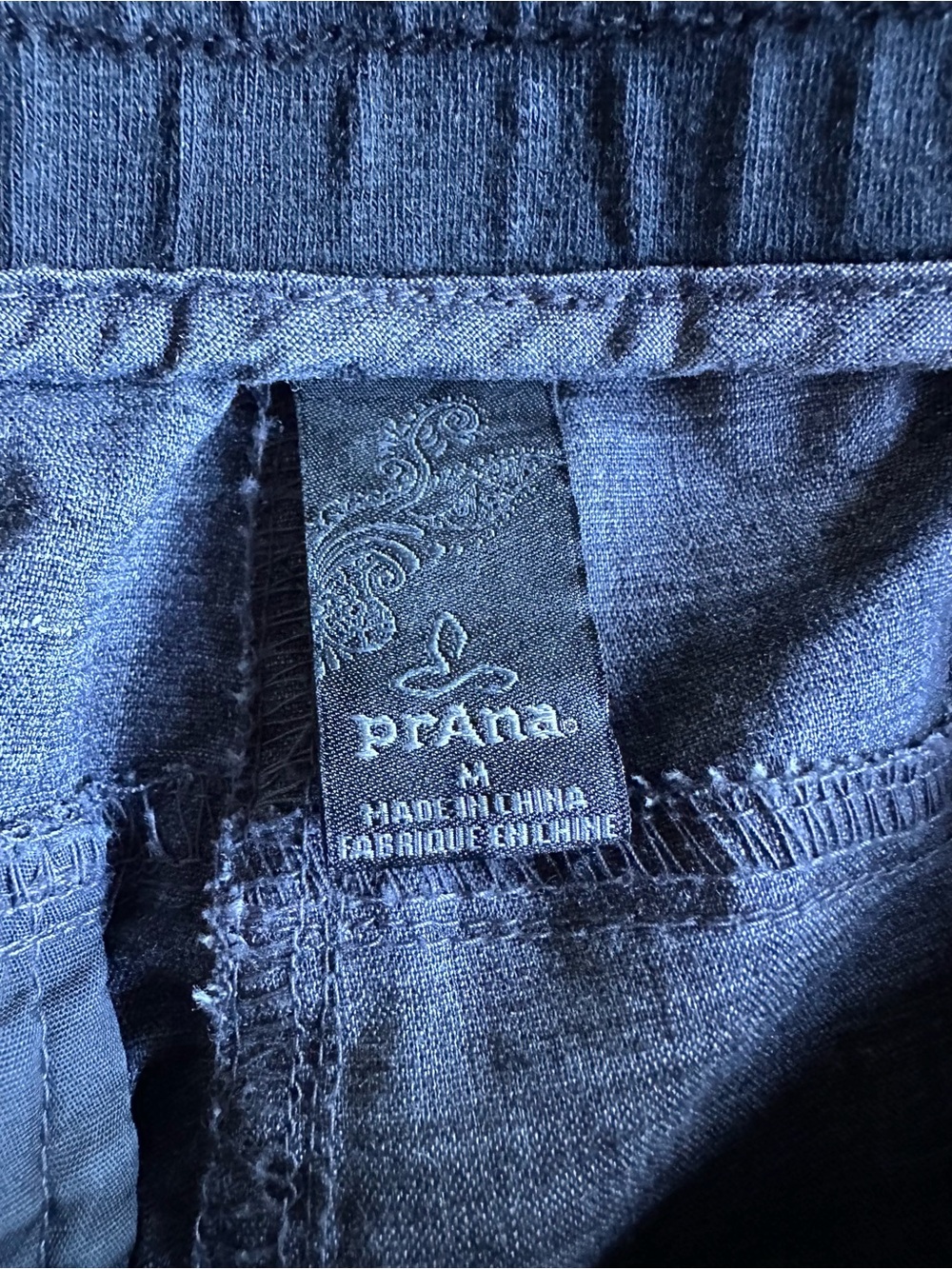 Prana Pants Size Medium Charcoal Grey Loose fit Wide Leg Elastic Pull on Hemp - Picture 5 of 6